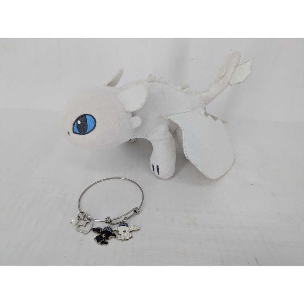 DreamWorks How to Train Your Dragon Light Fury Plush & Charm Bracelet Set White